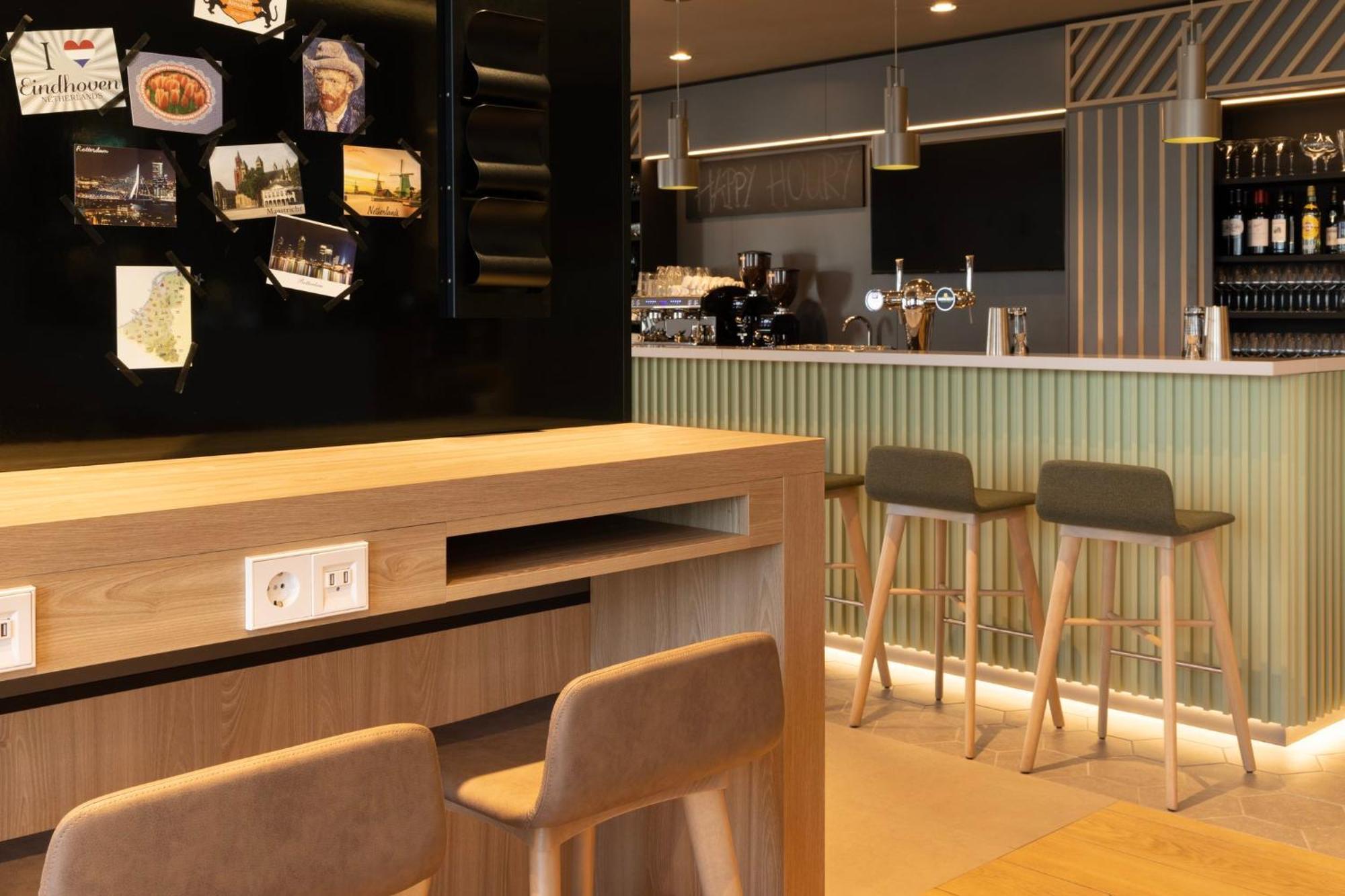Hotel - Airport By Ihg