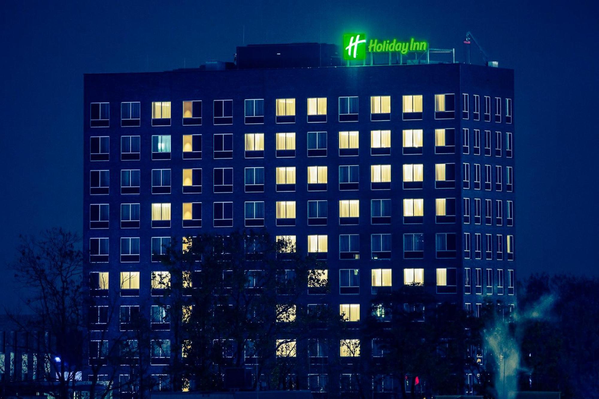 - Airport By Ihg 4*