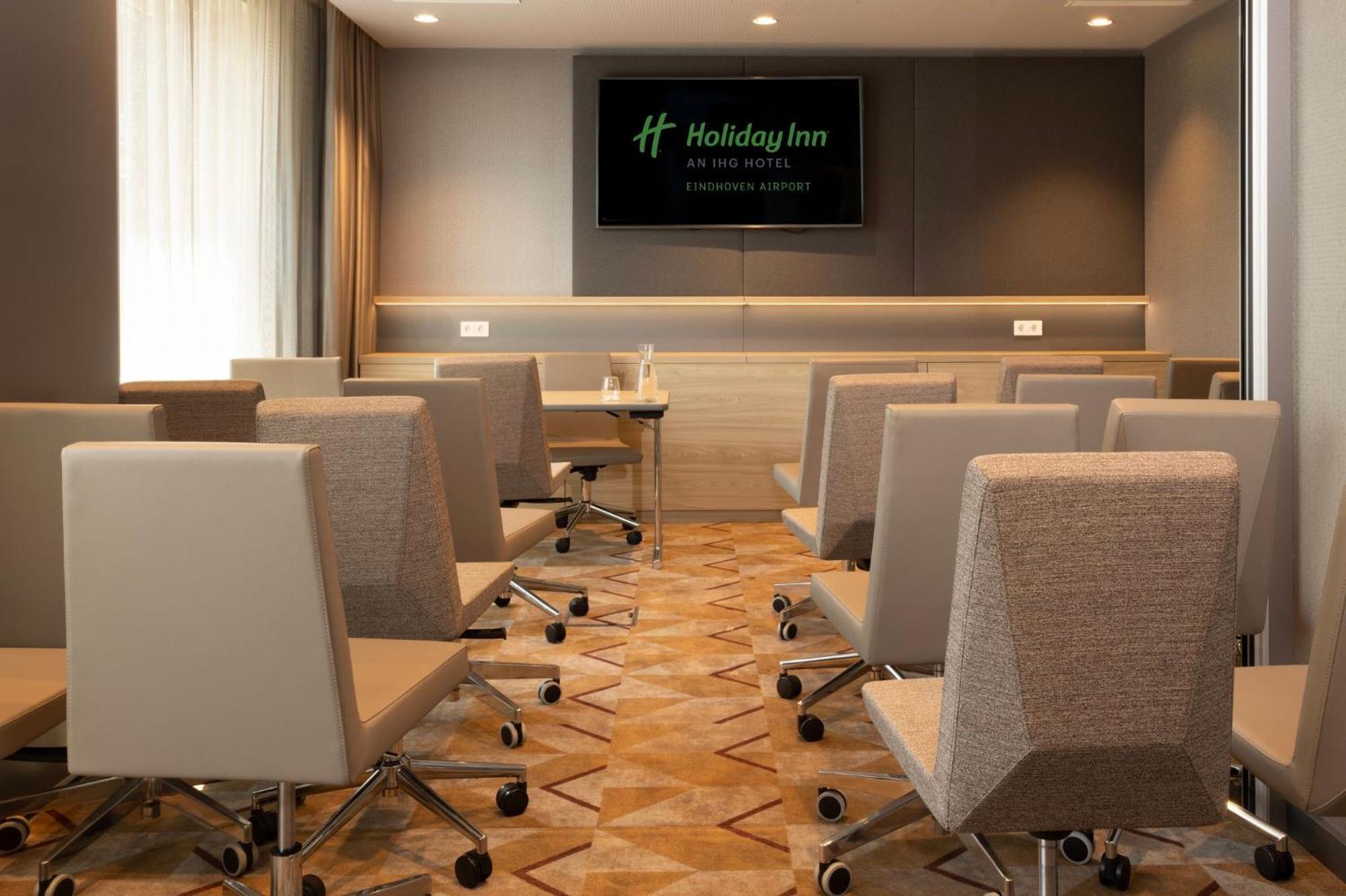 - Airport By Ihg Hotel